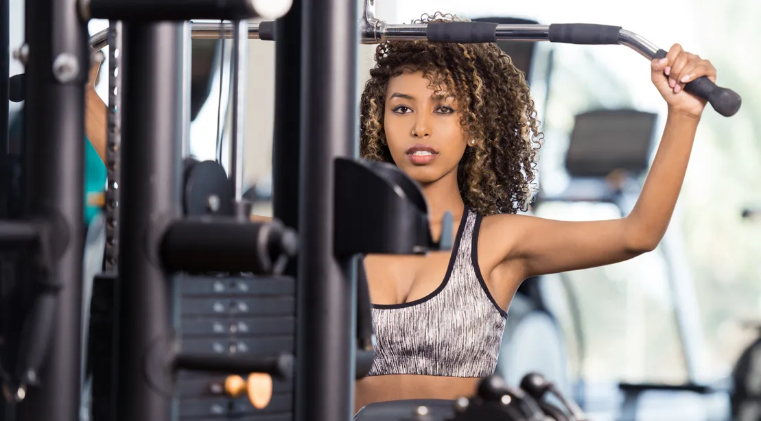 Mengapa Mesin Shoulder Press Penting untuk Latihan Tubuh Atas