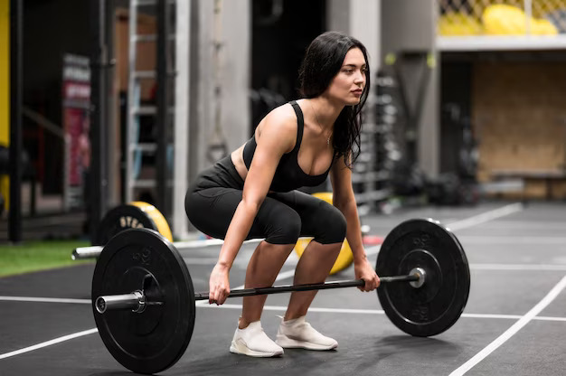 Wanita dan Barbell: Kekuatan dan Pemberdayaan Lewat Angkat Beban